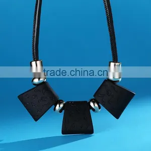 Retro Square Rubber Bead Leather Necklace European and America Women Geomotric Necklace Leather Choker Necklace thumbnail-1