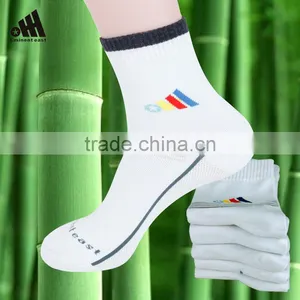 Good Breathable Absorbent Knitted 100% Bamboo Fiber Sock thumbnail-1
