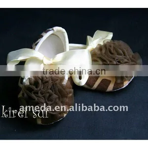 Baby Girl Giraffe Crib Shoes With Brown Rosettes GS26Z1 thumbnail-1