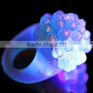 Lot LED Light Strawberry Flashing Finger Ring, Elastic Rubber Ring, Event Party Supplies Glow Toys thumbnail-2
