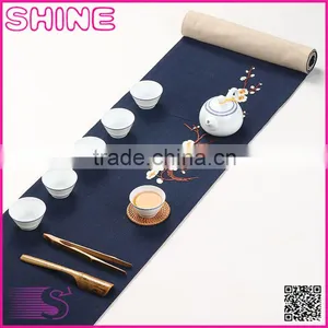 Customized Size Chinese Classical Wintersweet Elegant Simple Nylon Table Runners thumbnail-1