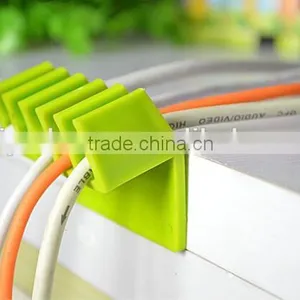 Best Selling 5 Plug Plastic Wire Manager Cord Divider Cable Winder thumbnail-4
