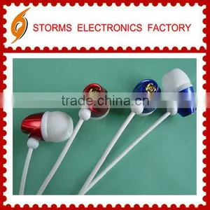 Nice Design Soft Silicon Earbuds With Metal Head for Mp3 Player, Mobile, Tablet thumbnail-1