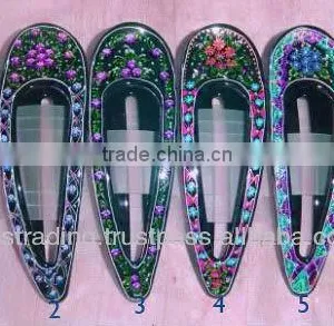 Plastic Painted Hair Clip thumbnail-1