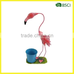 Nice Metal Pink Flamingo With Pot for Garden Decoraion thumbnail-1