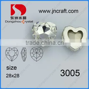 Factory Price Popular Heart Shape Crystal Glass Bead With Claw thumbnail-1