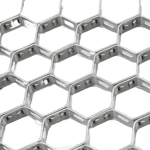 Manufacturer of Stainless Steel Hex Grid Mesh (SS316) Wire for Refractory Linings Welding Processing Service thumbnail-1