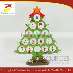Wooden Tabletop Christmas Glitter Tree Ornament Kit thumbnail-1