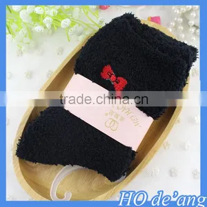 Factory Direct Thick Warm Socks Embroidery Women Socks Imitate Cashmere Socks Wholesale MHo-219 thumbnail-5
