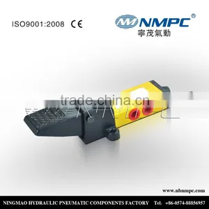 Wholesale Price Air Compressed 5 Way Foot Valve thumbnail-2