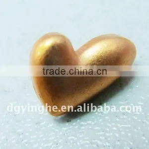 Orange Color and Heart-shaped Metal Garment Tag thumbnail-1