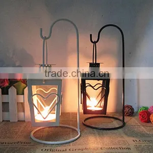 New Design Heart Shaped Retro Candlestick Classical European-style Metal Candle Holder for Home Decoration thumbnail-1