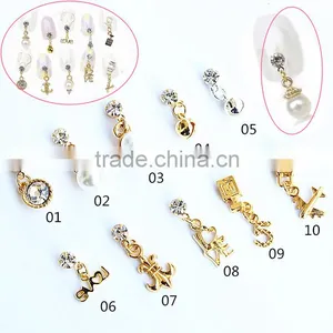 Fashionable Shining Stone With Chain Pearl Lucky Fancy Pendant Nail Sticker thumbnail-4
