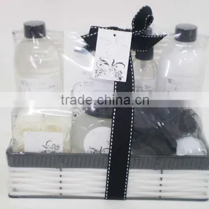 Bath Gift Set thumbnail-1