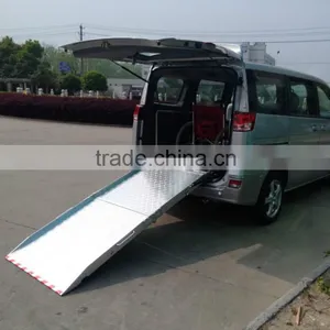 BMWR-3 Folding Manual Wheelchair Ramp thumbnail-4