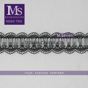 New Arrival Scallop Lace Trim 100% Polyester in Black Circles Pattern With Flowers Lace for Wholesale thumbnail-1