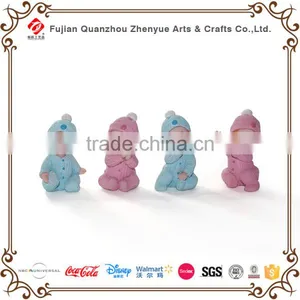 Polyresin Baby Sculpture With Chair Shoes Horse Photo Frame Leaf Holding Baby Figurine Resin Cute Baby Statue thumbnail-5