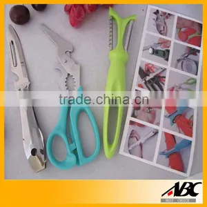 Innovative Multifunction Kitchen Tool For Fish thumbnail-3