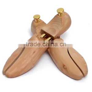 2016 New Arrival Best Price 1 Pair Wooden Shoes Tree Stretcher Shaper Keeper EU 35-46/US 5-12/UK 3-11.5 thumbnail-5