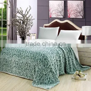 Double Layers Embossed Flannel Blanket With Sherpa Back thumbnail-3