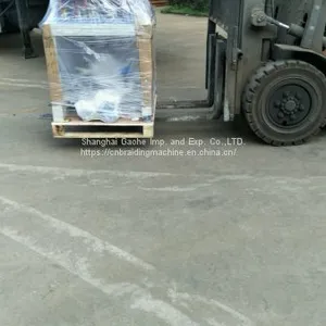 Loading Container 01