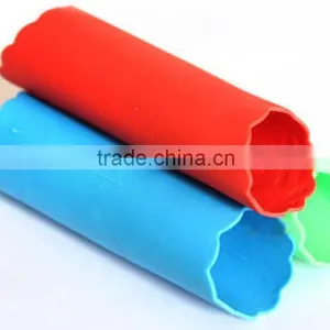 KH Direct Factory Price Silicone Garlic Peeler thumbnail-3