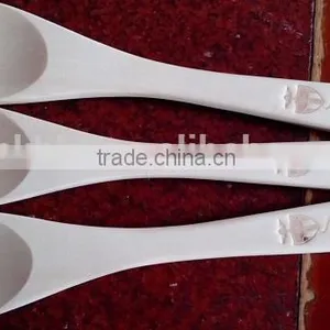 Wooden Stirring Spoon thumbnail-3