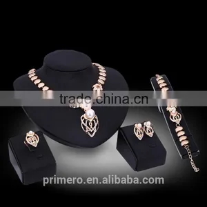 Fashion Natural Pearl Rhinestone Necklace Earrings Bracelet Ring Wedding Party Jewelry Sets thumbnail-2