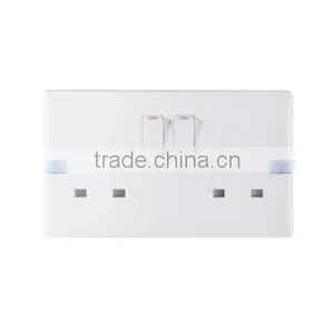 HE8913SDL 2gang and Double 13A Switched Socket With Neon thumbnail-2
