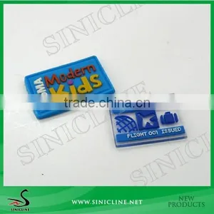 Sinicline Custom Rubber Flag Label for Apparel thumbnail-1