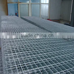 Hot Dipped Galvanized Welded Steel Grating thumbnail-3