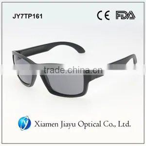 Cheap Hot Sale Polarized or PC Lens Sunglasses for Men thumbnail-1