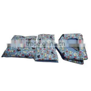 Fashion Novelty Dog House Pet Bed thumbnail-5
