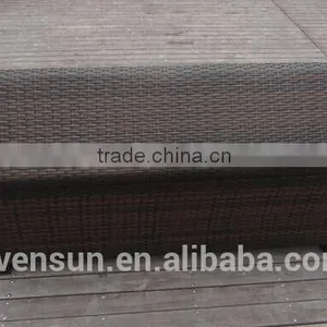 Rattan Outdoor Storage Box thumbnail-4