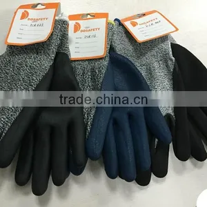 DDSAFETY 13Gauge Anti Cut Gloves Latex Coated Hppe Level 5 Cut Resistant Gloves thumbnail-5