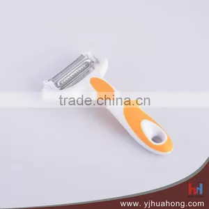 High Quality Multifunctional 3 in 1 Blades Vegetable Peeler thumbnail-1
