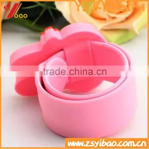 2015 Fashion Rabbit Shape Silicone Children Watch Bracelet thumbnail-5