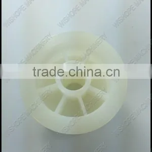 All Kinds of Nylon Parts for Kubota Harvester thumbnail-5