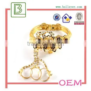 Indian Wedding Bangles Traditional thumbnail-1