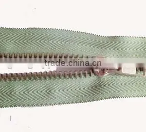 4# Metal Aluminum Zipper Fastener Close End Zipper With Locking Slider Shoes Zipper thumbnail-5