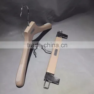 2016New China Products Wooden Hangers for Trousers With Clips Supplier's Choice thumbnail-4