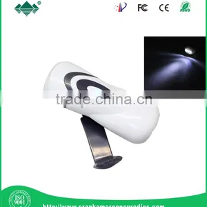 Min Fm/am Radio With Flashlight Phone Charger thumbnail-3