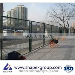 Protacting Wire Mesh Fence thumbnail-3