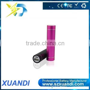 Hot Selling Light Weight Cylindrical Portable 2600mAh Phone Power Bank Charger thumbnail-2