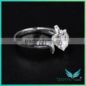 Customized Jewelry Engagement Ring White Gold 8 Hearts & 8 Arrows Moissanite Diamond Wedding Ring thumbnail-4