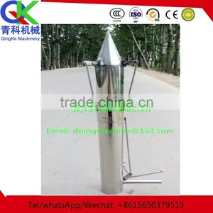Farming Handheld Seeder Used for Agriculture thumbnail-2