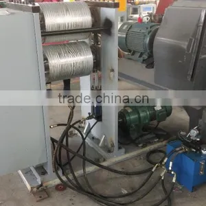 Small Volume Electrical Wpc Embossing Machine For Outdoor Floor thumbnail-2