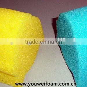 Spray Polyurethane Foam for Cleaning thumbnail-1