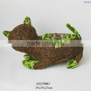 Rattan Cat Garden Planter With Moss Decoration thumbnail-1