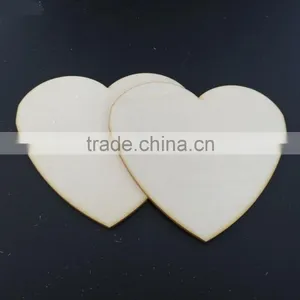 Wooden MDF Heart Shape Pieces thumbnail-1